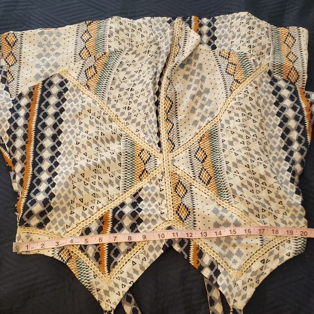 Doe & Rae Bohemian Patchwork Top - Picture 8 of 10